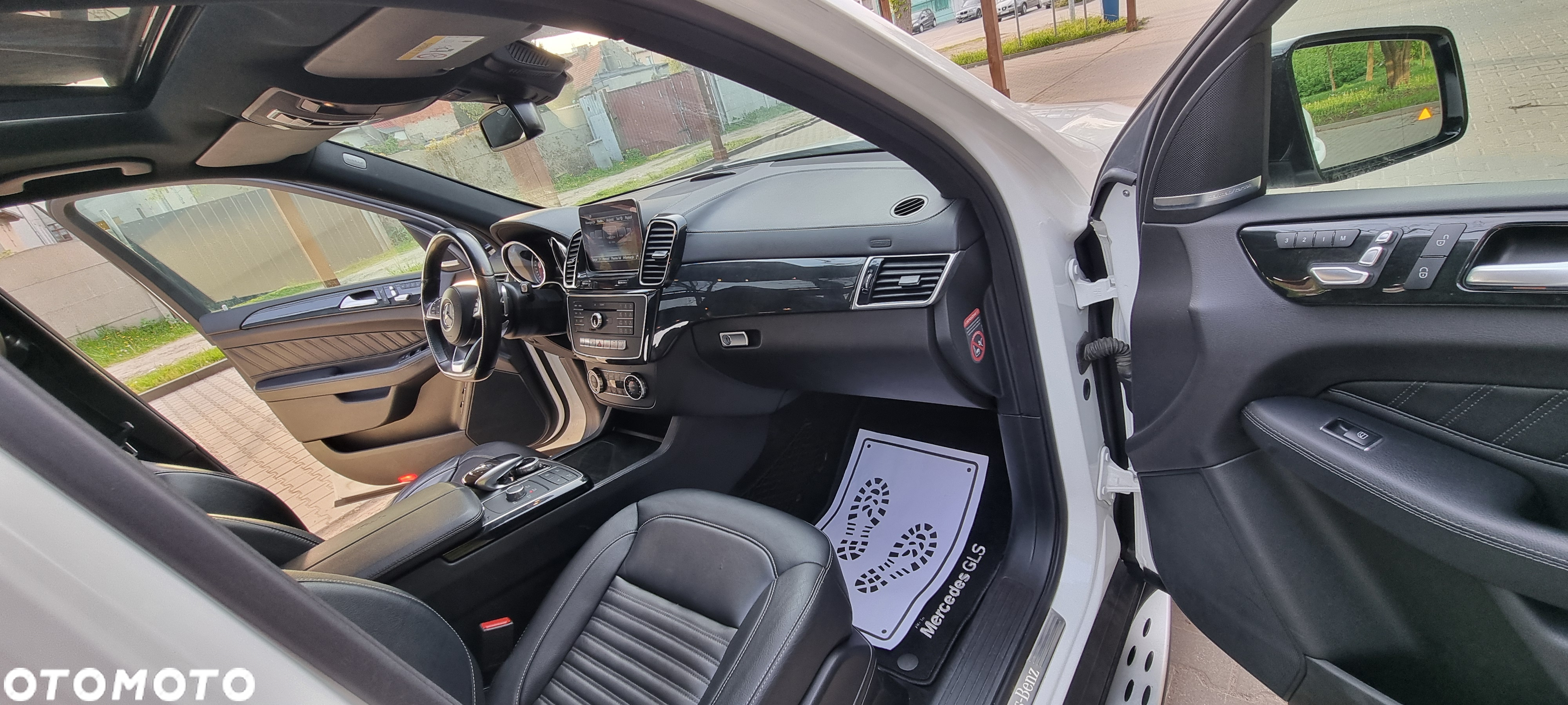 Mercedes-Benz GLS 350 d 4-Matic - 31