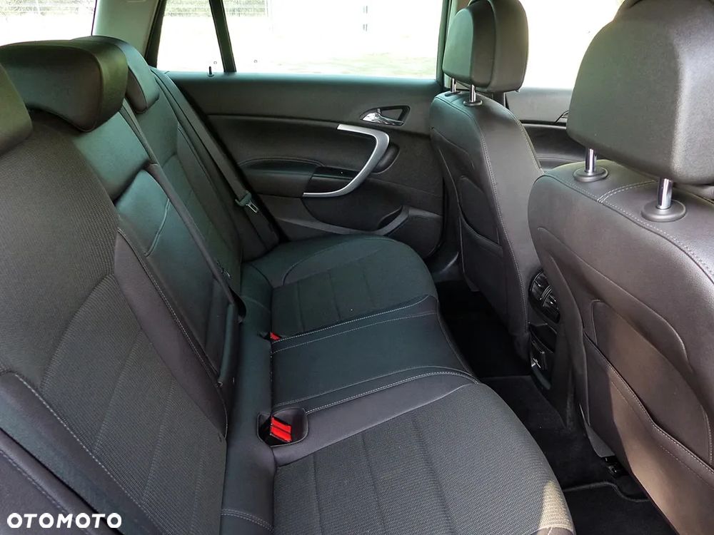 Opel Insignia 1.6 Turbo Edition - 23