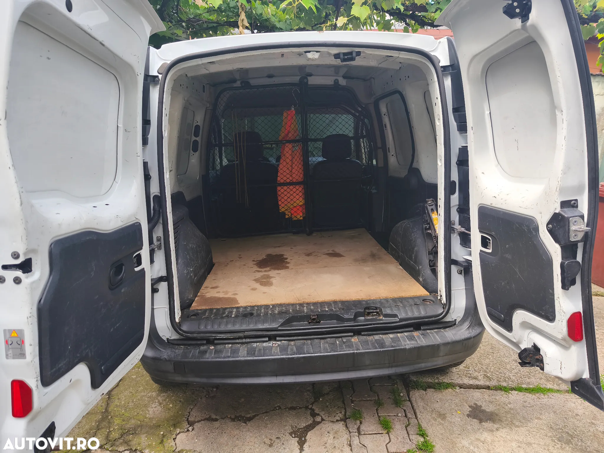 Renault Kangoo 1.5 dCi 90 Expression - 10