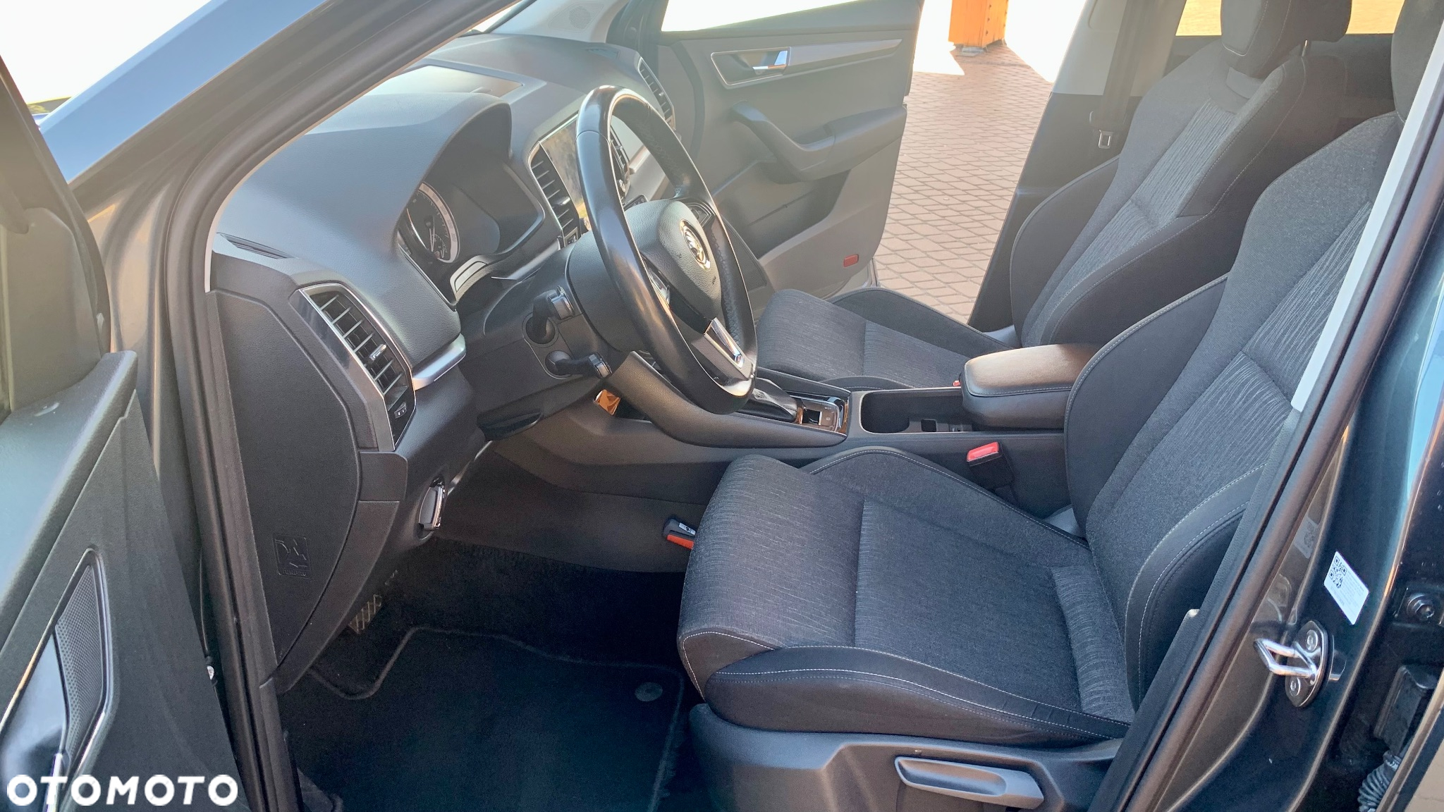 Skoda Karoq 1.5 TSI ACT 4x2 Ambition DSG - 12