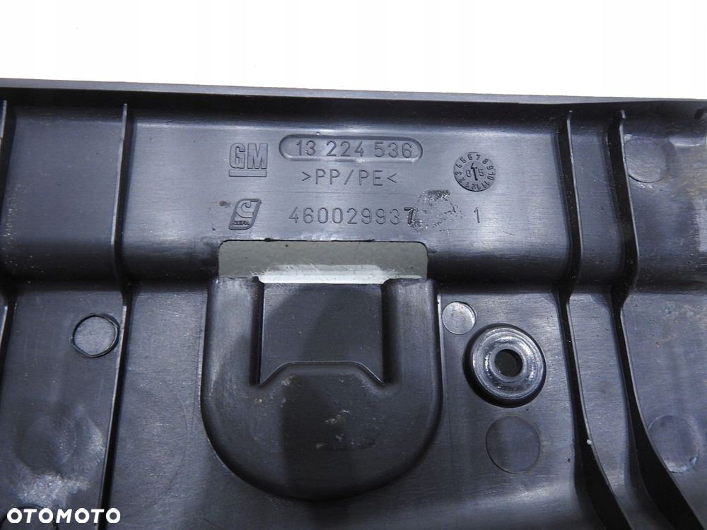 OSŁONA PASA TYLNEGO TYŁ OPEL MERIVA A - 4