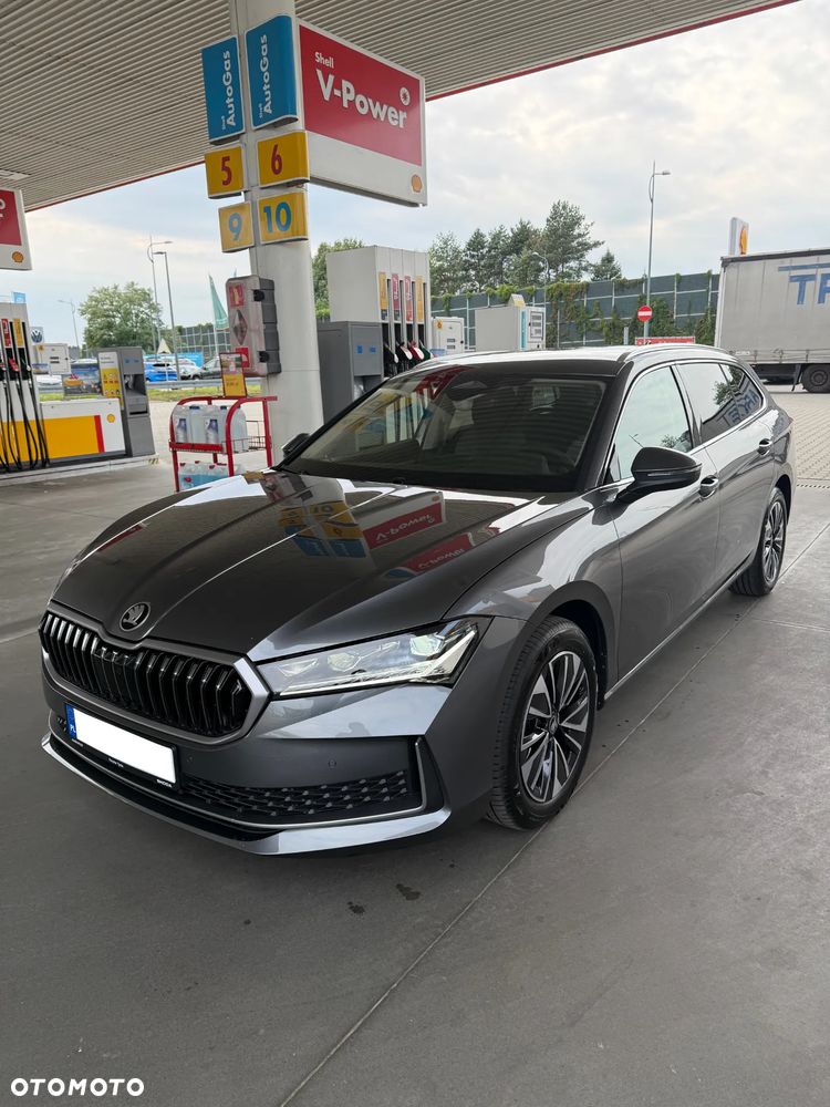 Skoda Superb 1.5 TSI mHEV Drive DSG - 10
