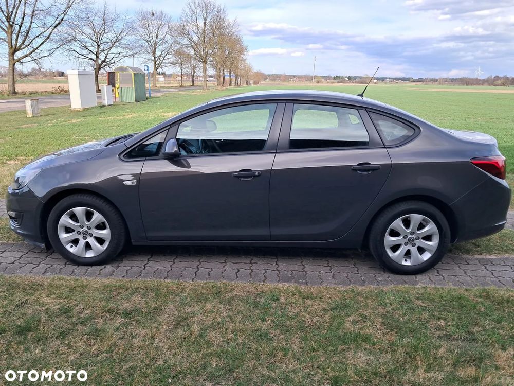 Opel Astra 1.6 Business - 5
