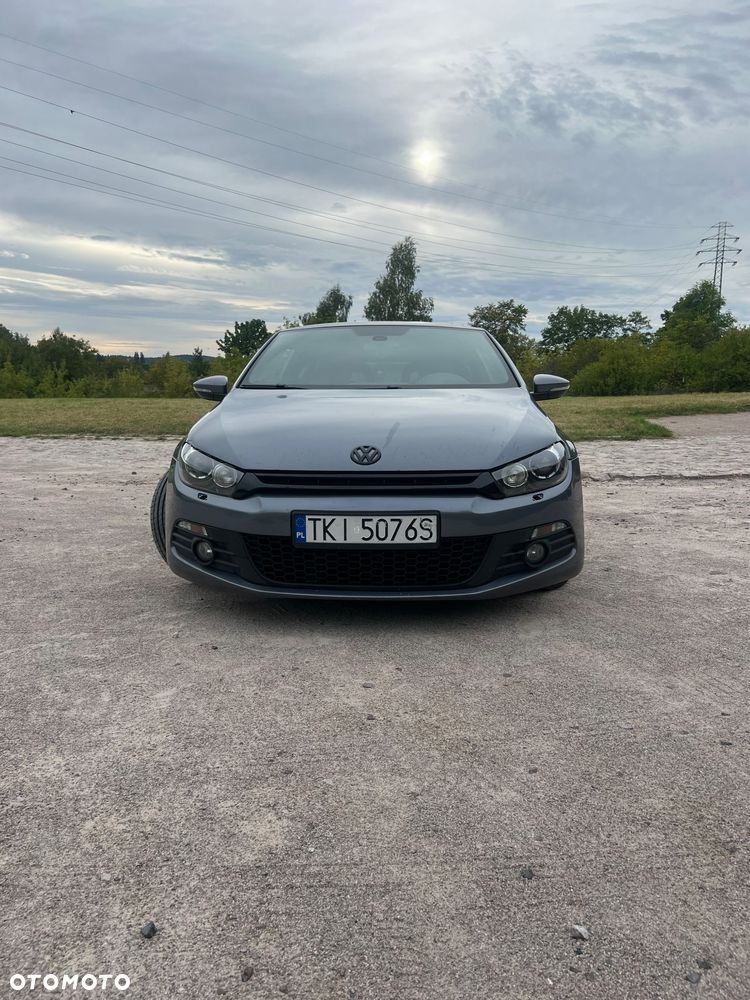 Volkswagen Scirocco 2.0 TSI DSG - 2