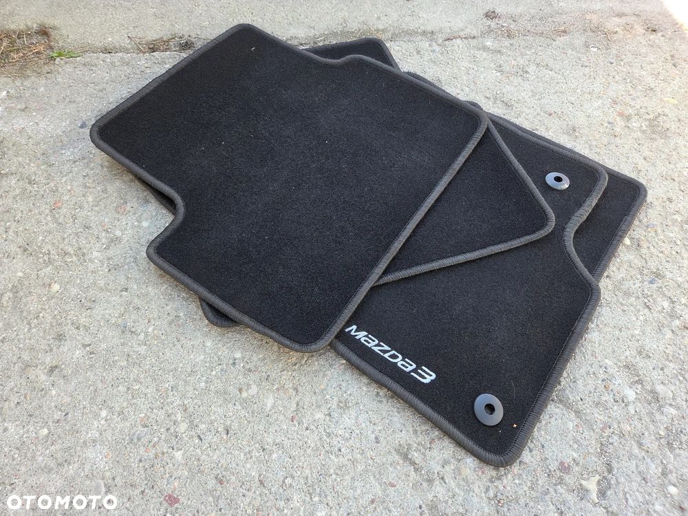 Mazda 3 2.0 Skyenergy i-Eloop - 10