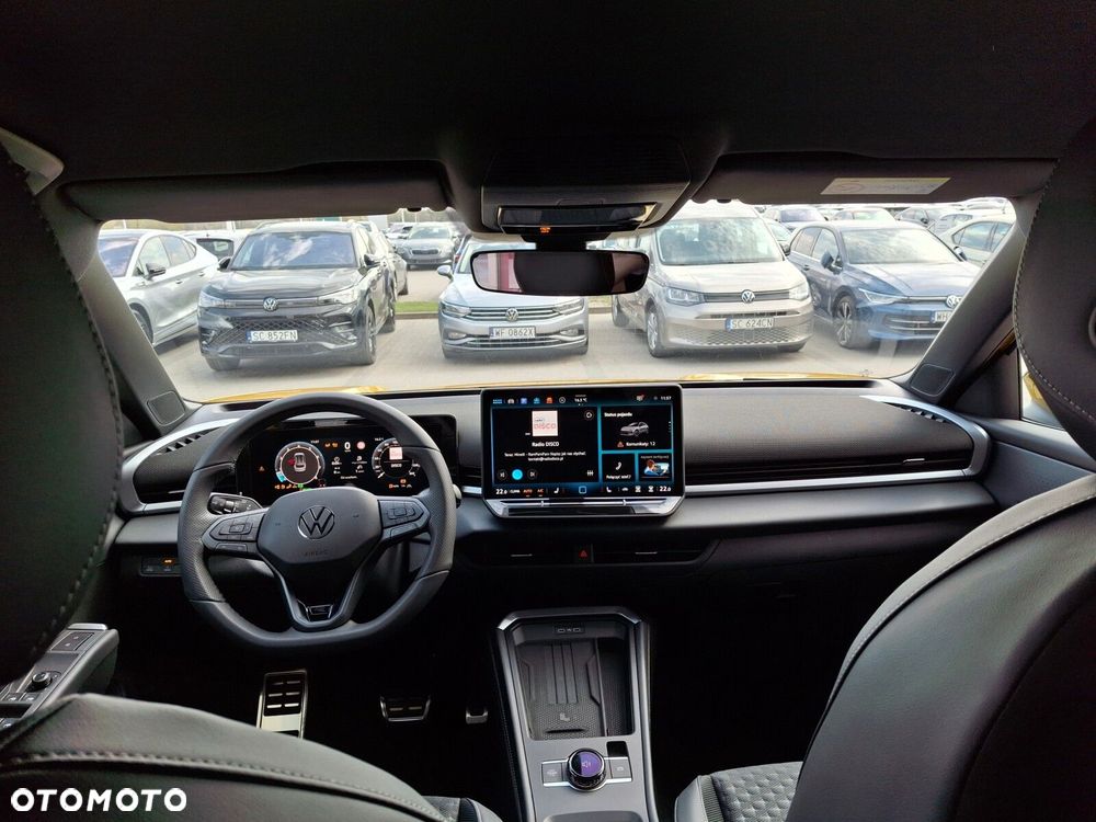 Volkswagen T-Roc 1.5 TSI R-Line DSG - 18