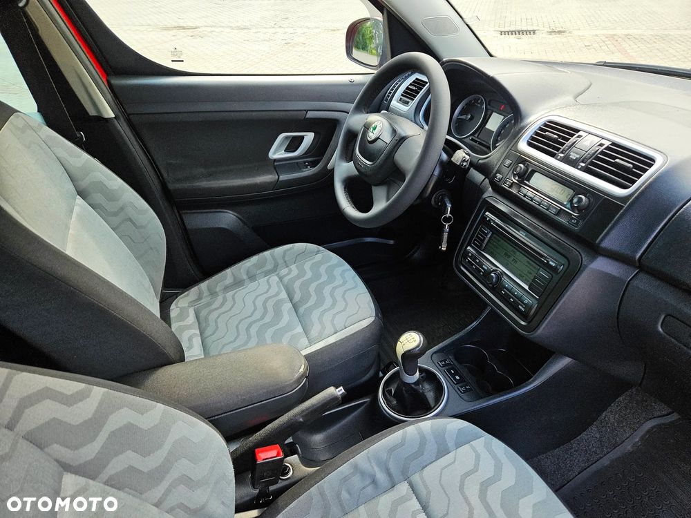 Skoda Roomster 1.4 16V Comfort PLUS EDITION - 18