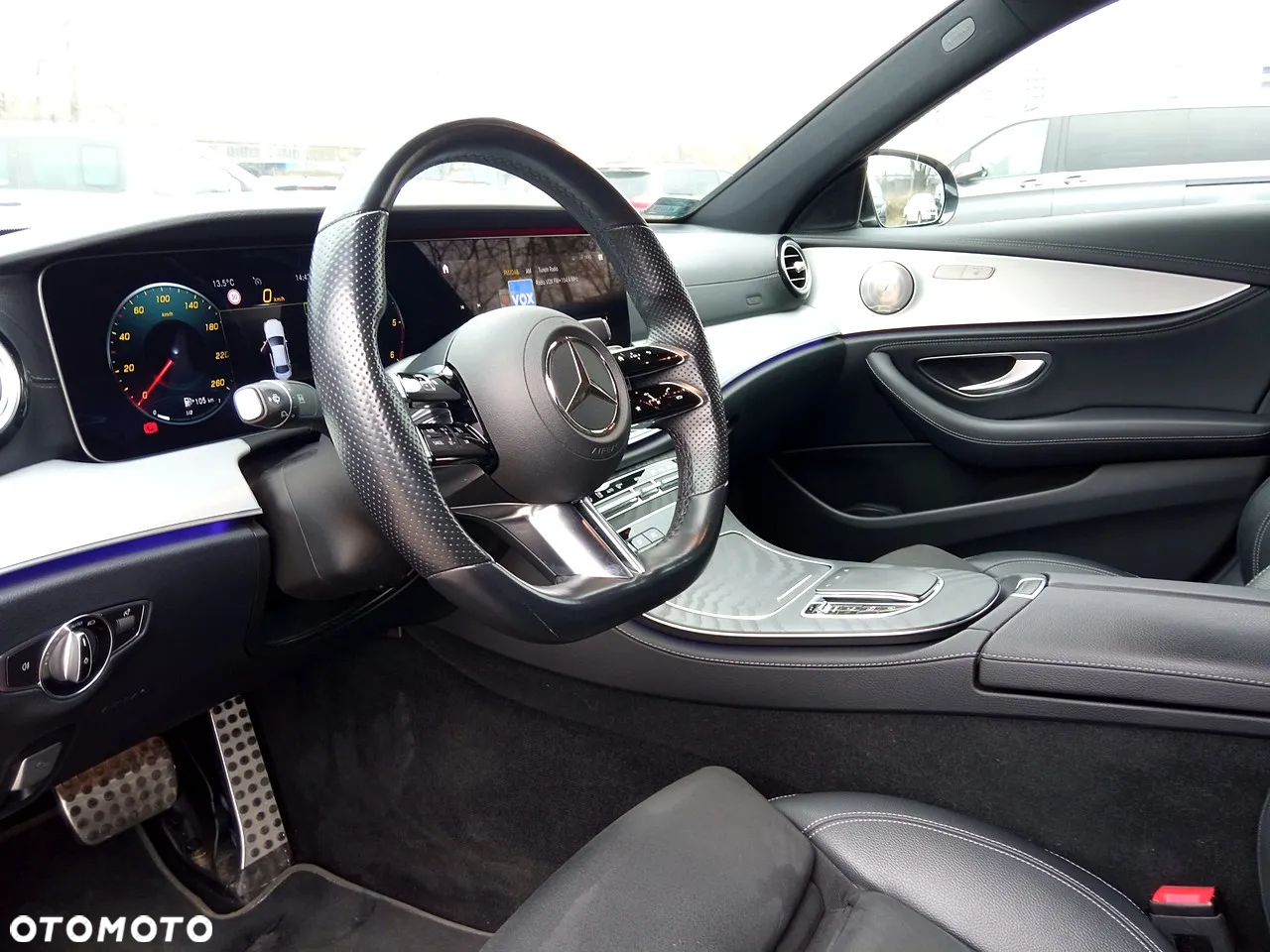 Mercedes-Benz Klasa E 220 d 4-Matic AMG - 17