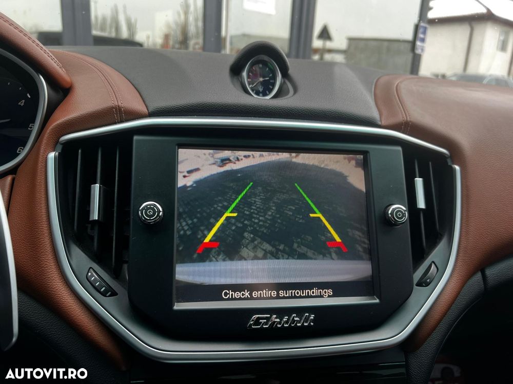 Maserati Ghibli - 15