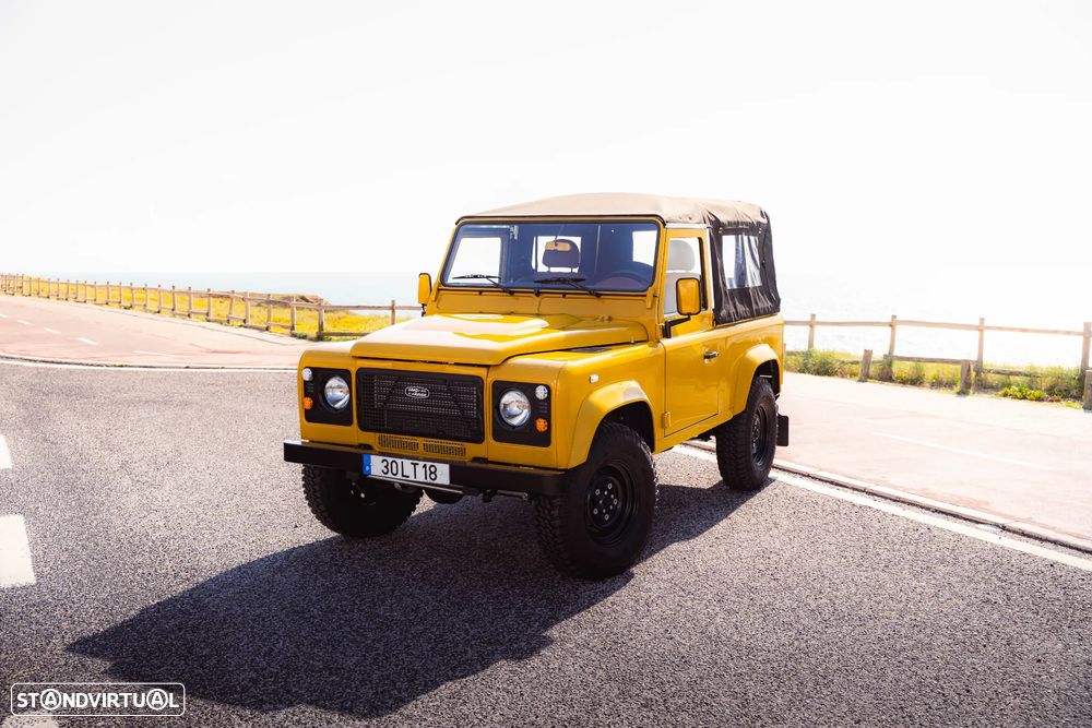 Land Rover Defender 90 SW 2.4 CRD S - 3