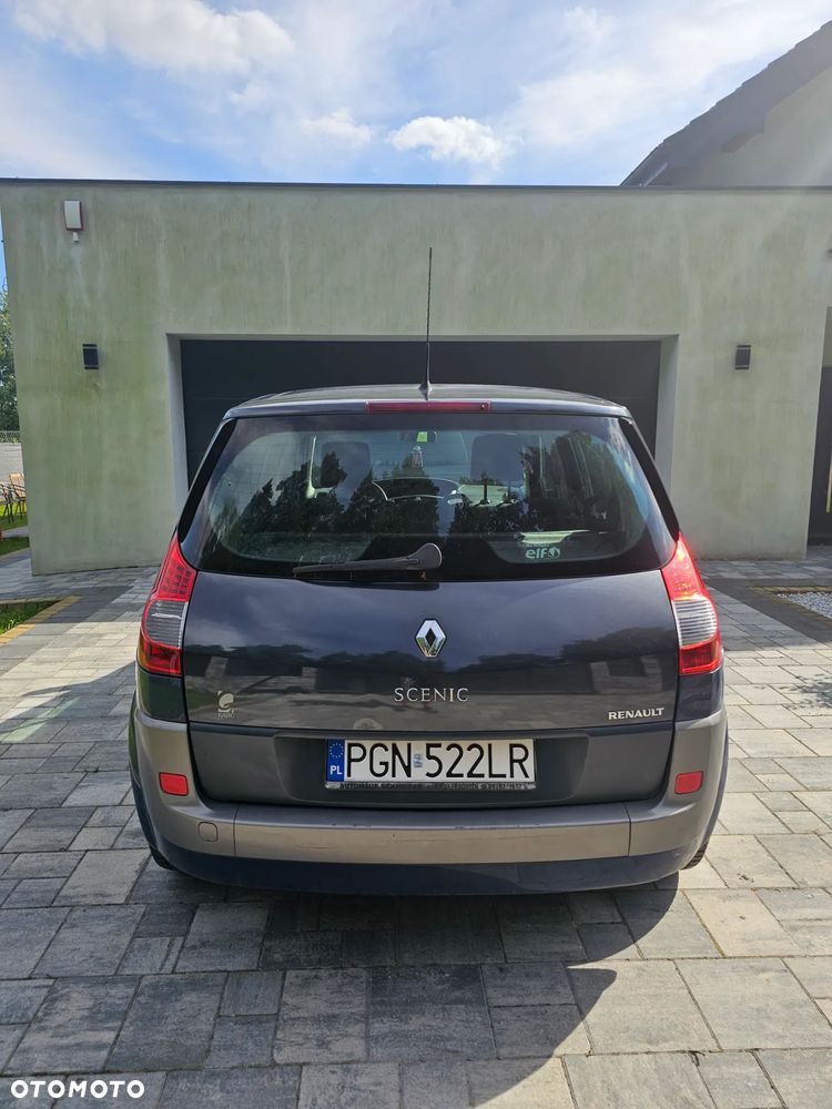 Renault Scenic 1.6 16V Emotion - 3