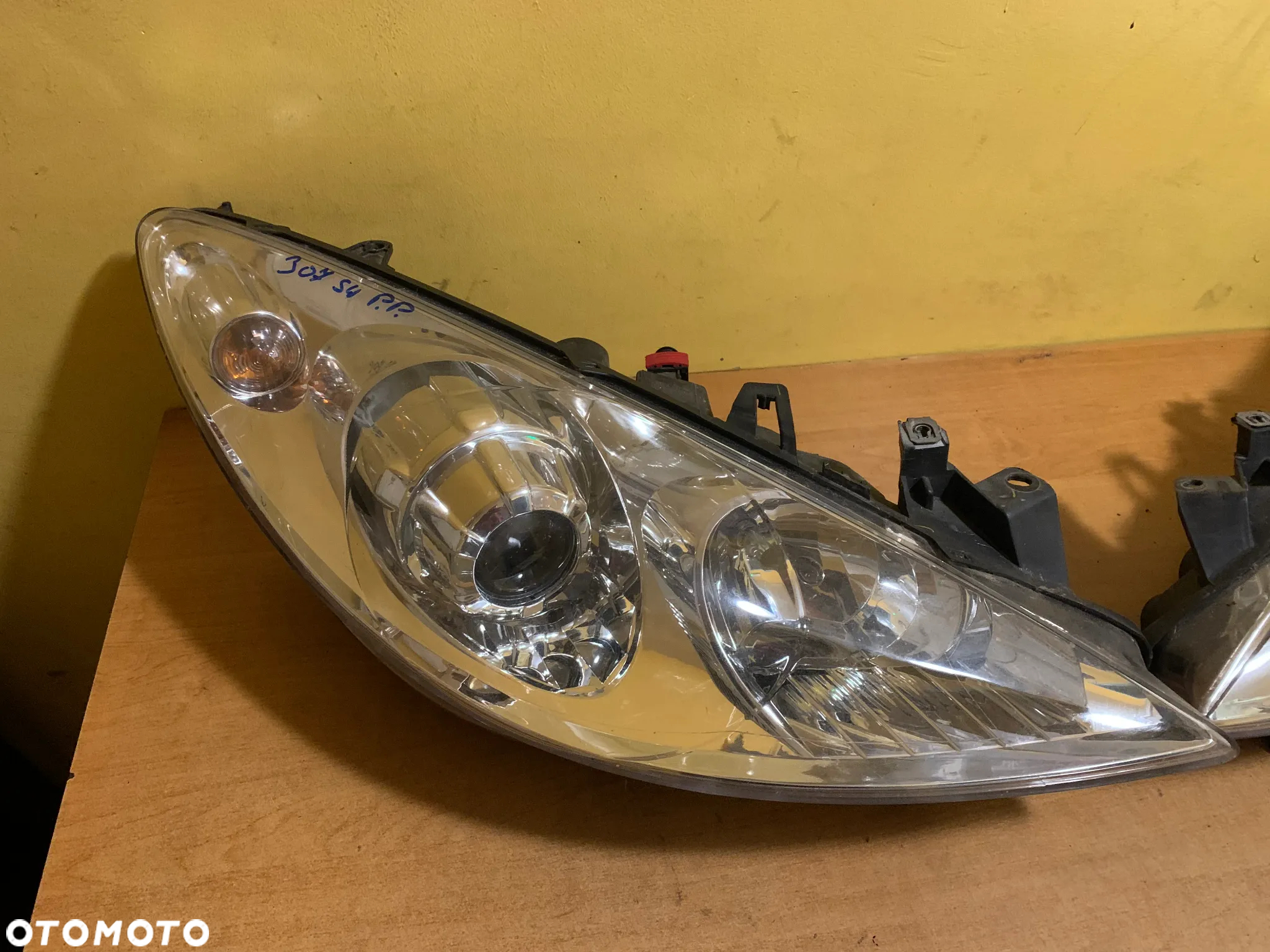 PEUGEOT 307 LIFT LAMPA  LEWA PRZEDNIA - 2