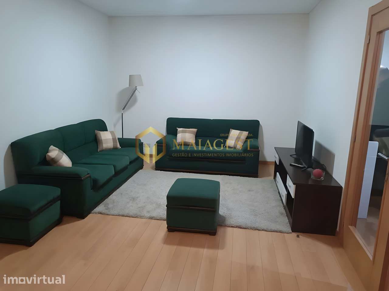 T1+1 Mobilado com Garagem Box no Centro do Porto - Grande imagem: 3/12