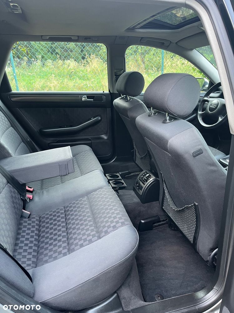 Audi A6 Avant 2.5 TDI Multitronic - 19