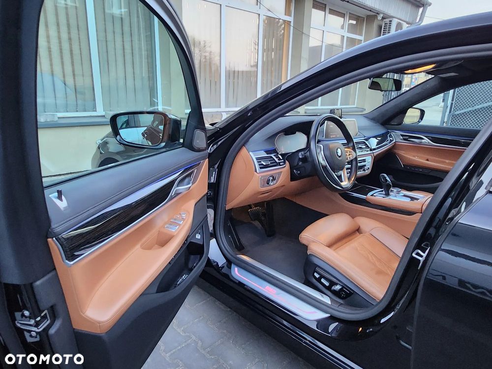 BMW Seria 7 - 5