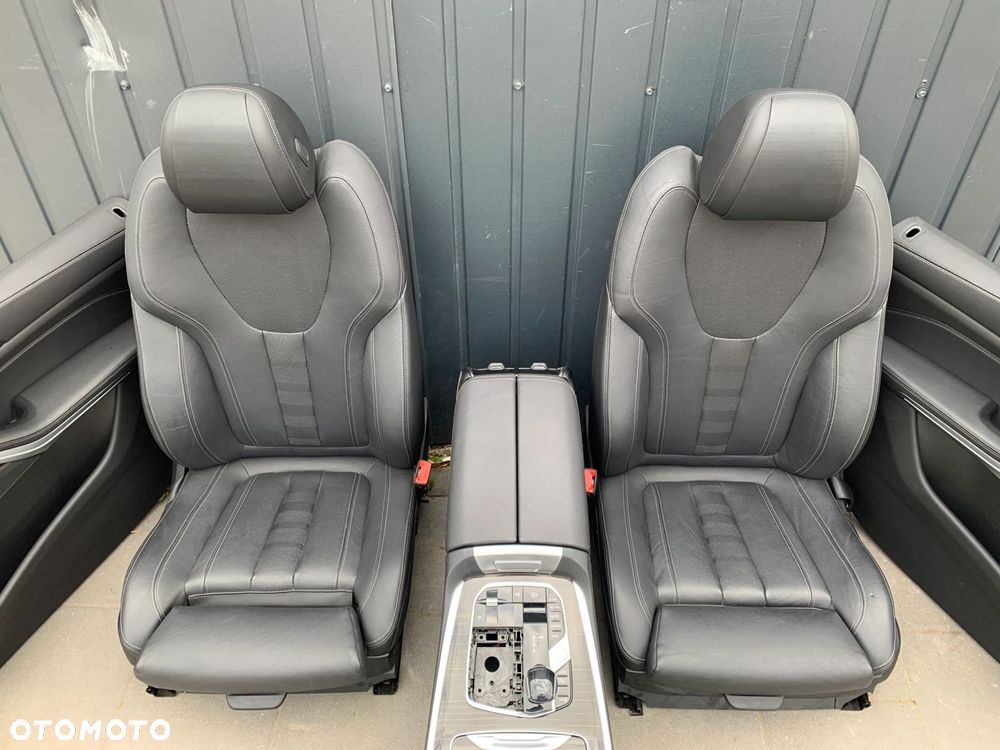 FOTELE TAPICERKA SKÓRA SPORTY GRZANE PAMIĘĆ ELEKTRYCZNE 7 OSÓB BMW X7 G07 - 2