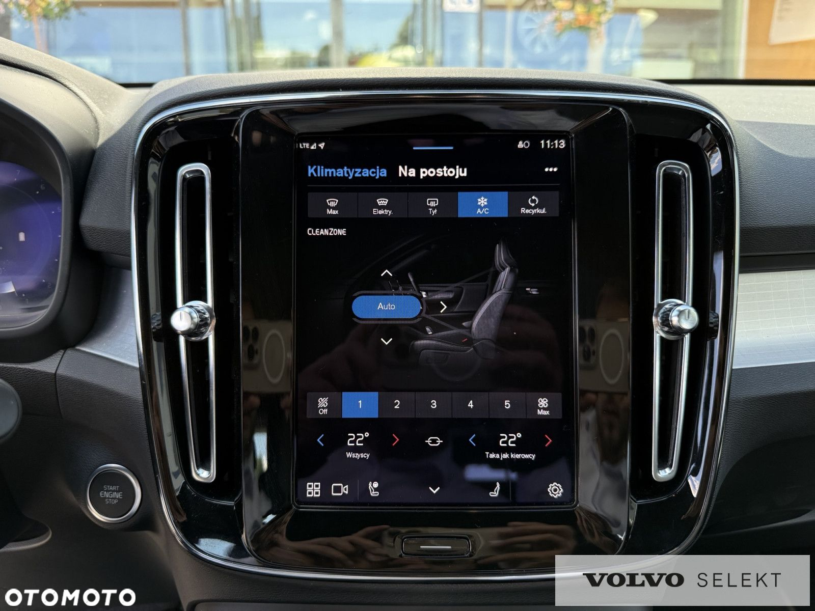 Volvo XC 40 - 24