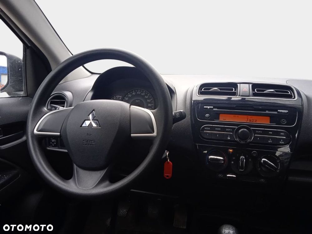 Mitsubishi Space Star 1.2 Inform Plus - 12