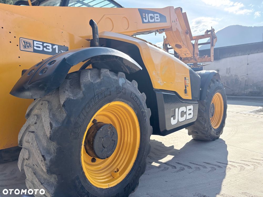 JCB 531-70 Agri - 19