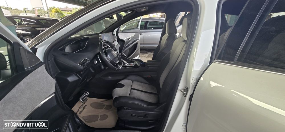 Peugeot 3008 1.6 Hybrid GT Pack e-EAT8 - 9