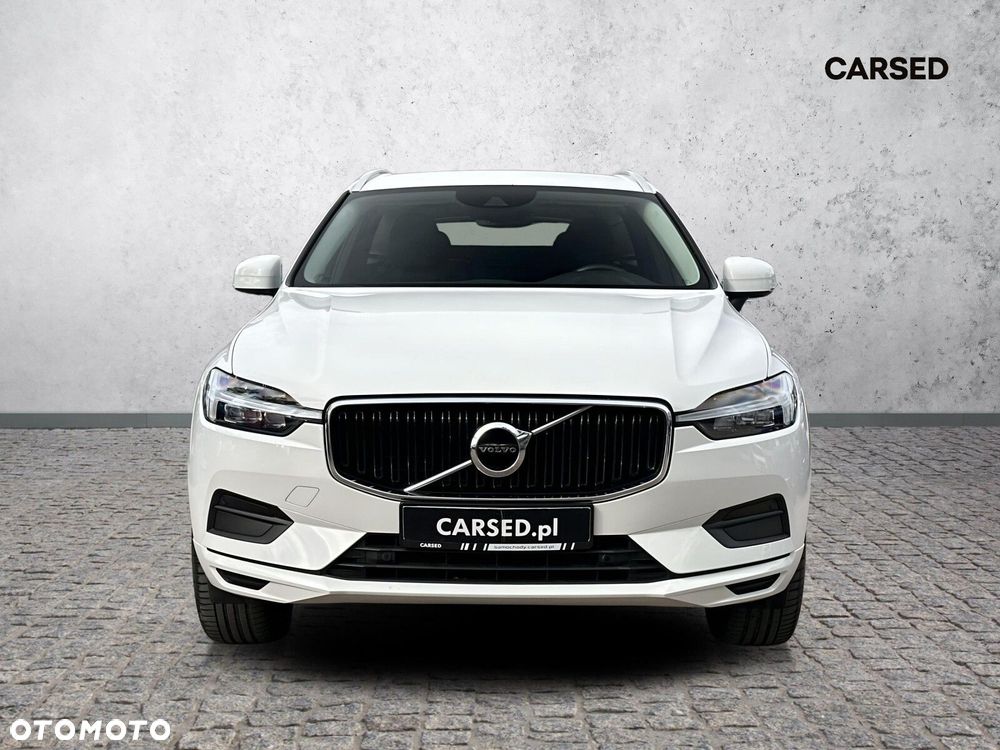 Volvo XC 60 B4 B Momentum - 10