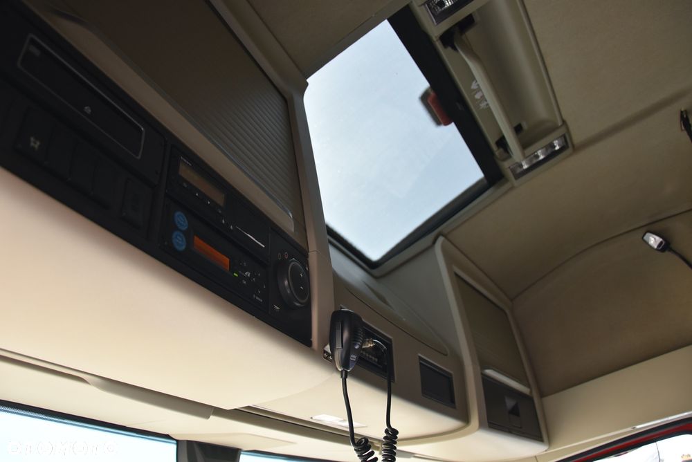Volvo FH4 460 GLOBETROTTER / HYDRAULIKA / REGULOWANE SIODŁO / TV / STANDART / ASO VOLVO SALON POLSKA JAK NOWE ! ! ! - 28