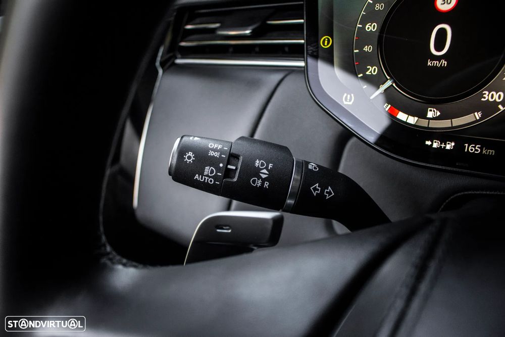 Land Rover Range Rover Sport P440e Hybrid Dynamic HSE - 17