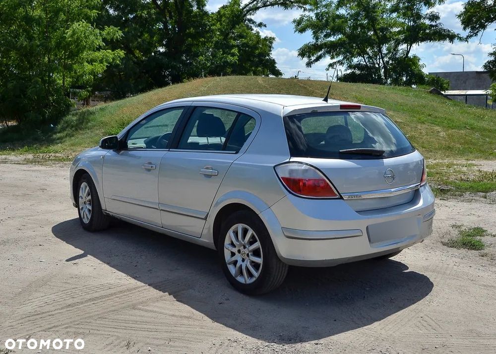 Opel Astra 1.6 - 3