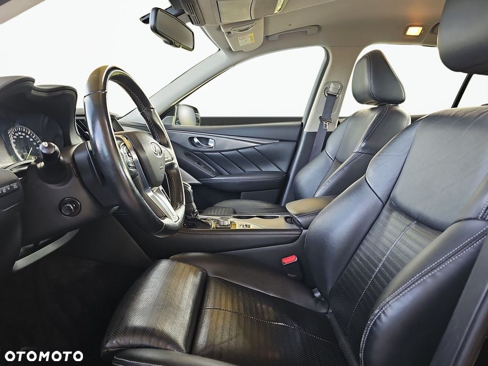 Infiniti Q50 2.0t Sport - 12