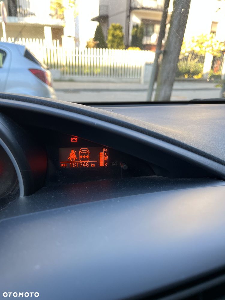 Toyota Verso 1.6 Active - 10
