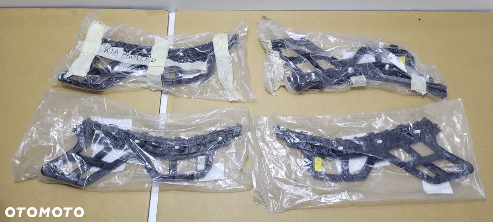 KIA PRO CEED PROCEED GT 18- ŚLIZG ZDERZAKA PRAWY LEWY TYŁ NOWY - 2