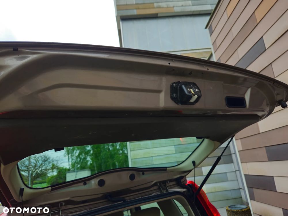 Nissan Note 1.4 Visia - 24