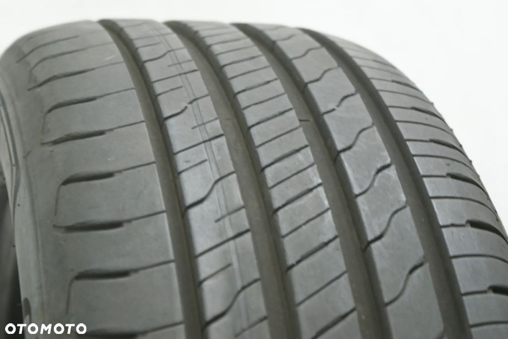 205/55R16 GOODYEAR EFFICIENT GRIP PERFORMANCE 2 , 7,5mm B4279 - 2