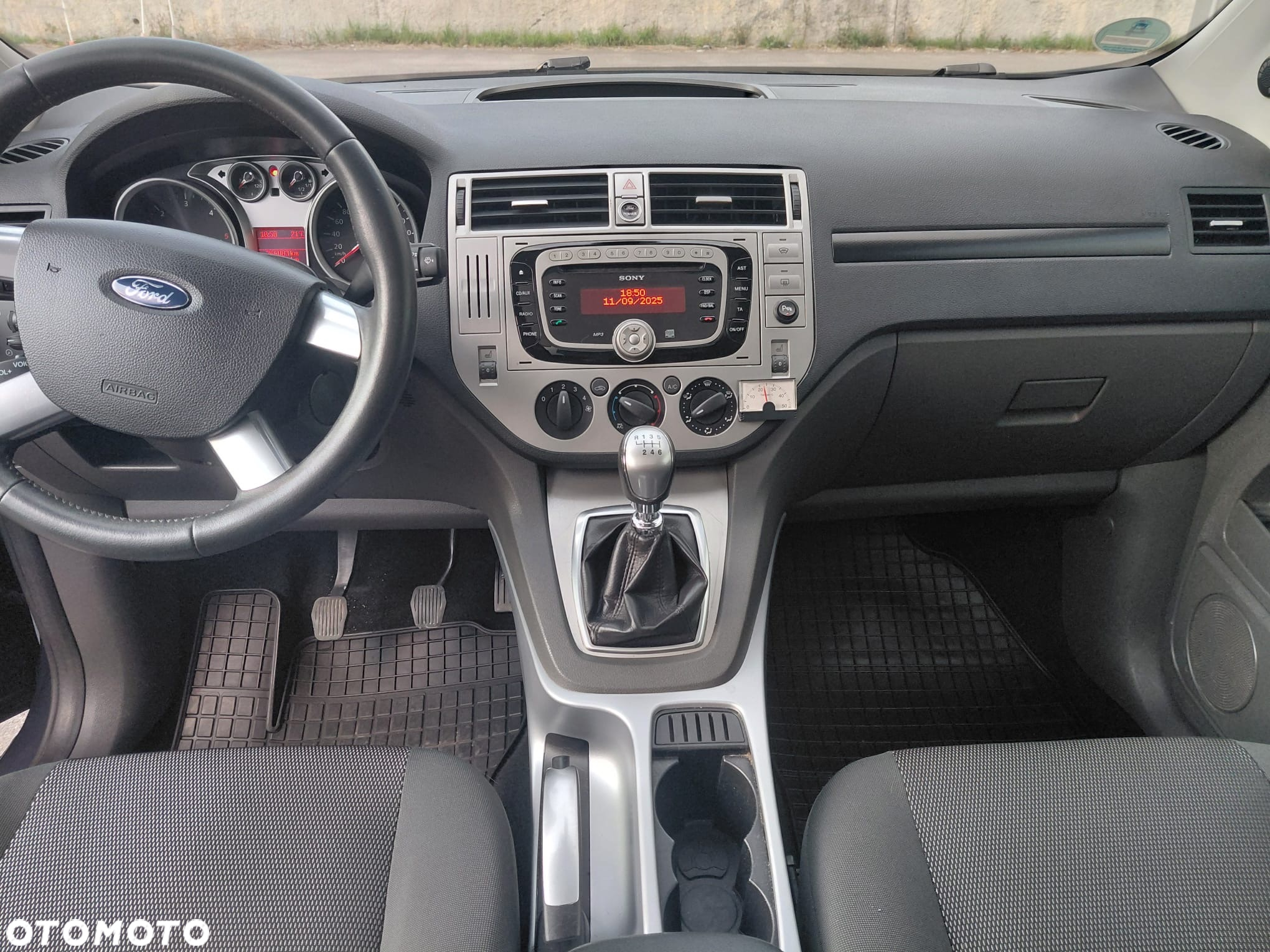 Ford Kuga 2.0 TDCi 4x4 Trend - 6