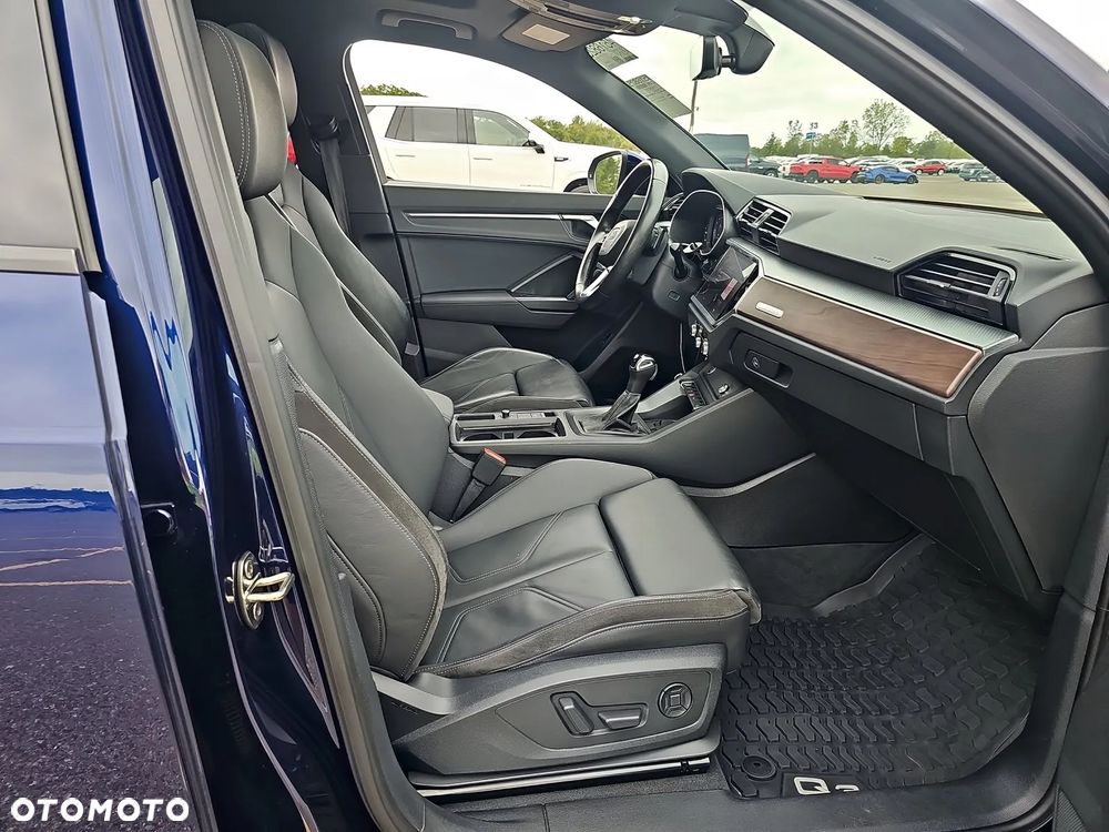 Audi Q3 45 TFSI quattro S tronic S line - 12