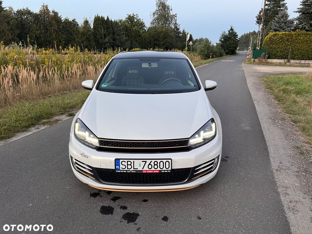 Volkswagen Golf 2.0 TDI GTD - 26