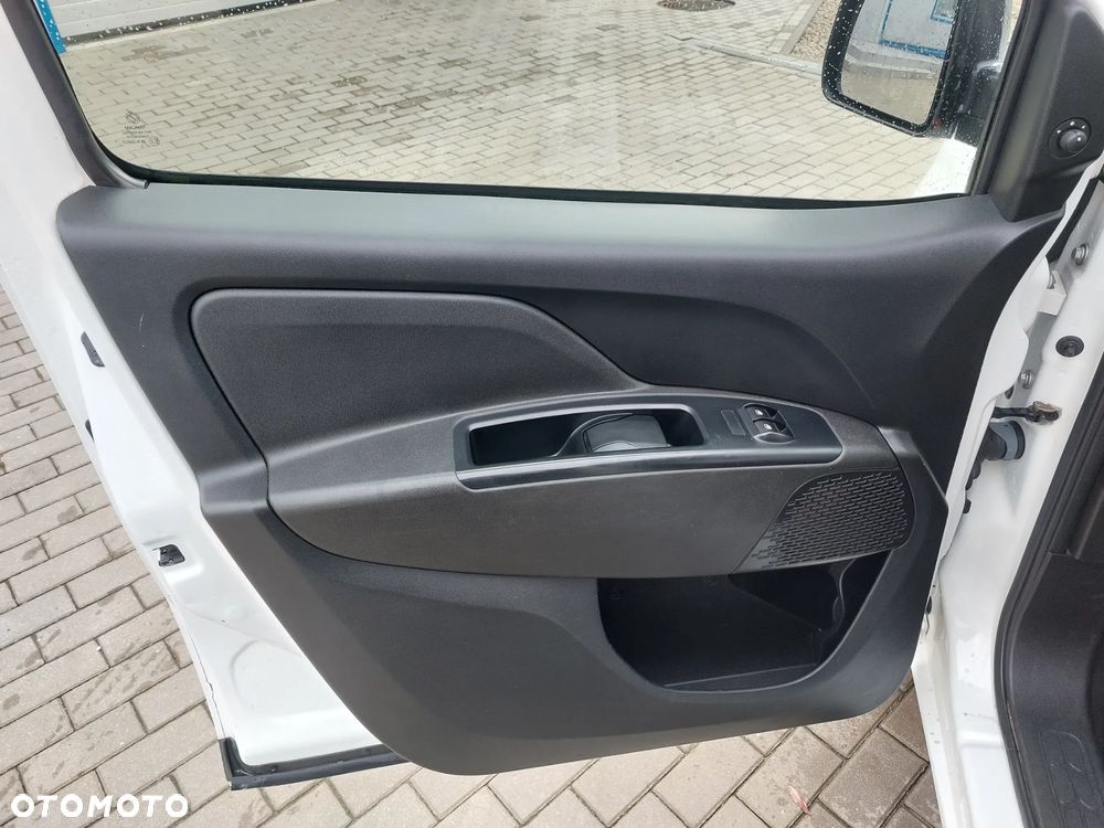 Fiat Doblo Kombi Active - 10