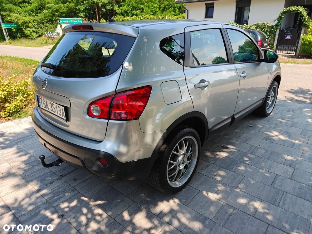 Nissan Qashqai 2.0 lounge - 5