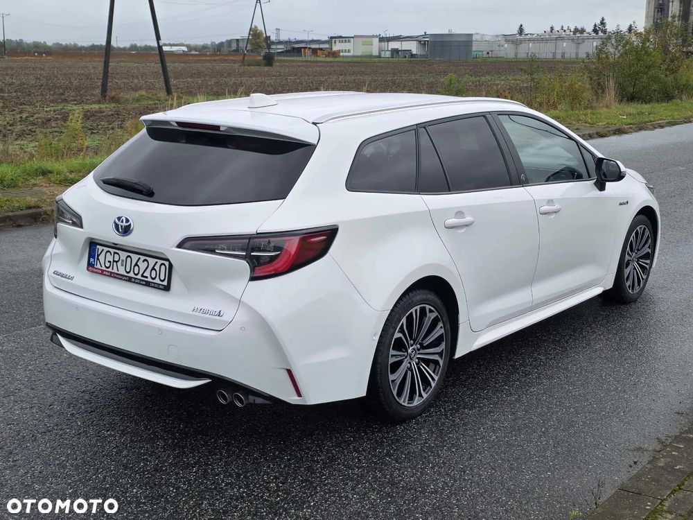 Toyota Corolla 2.0 Hybrid Tour de Pologne - 4