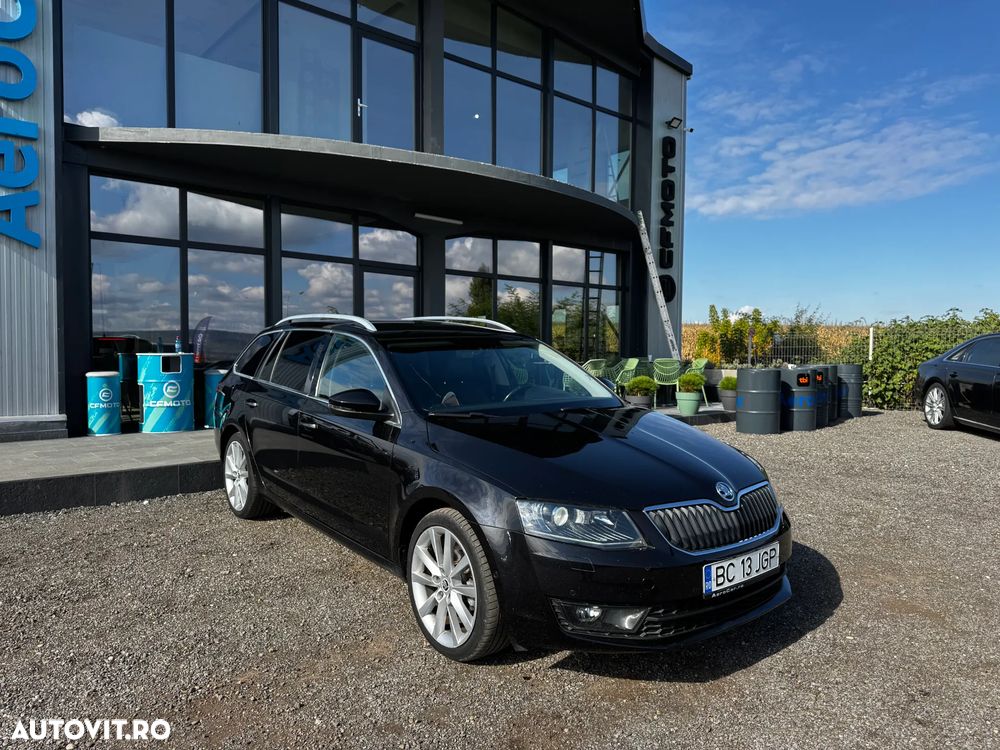 Skoda Octavia 1.6 TDI DSG Style - 3