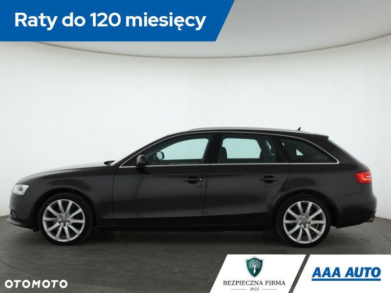 Audi A4 Avant - 4