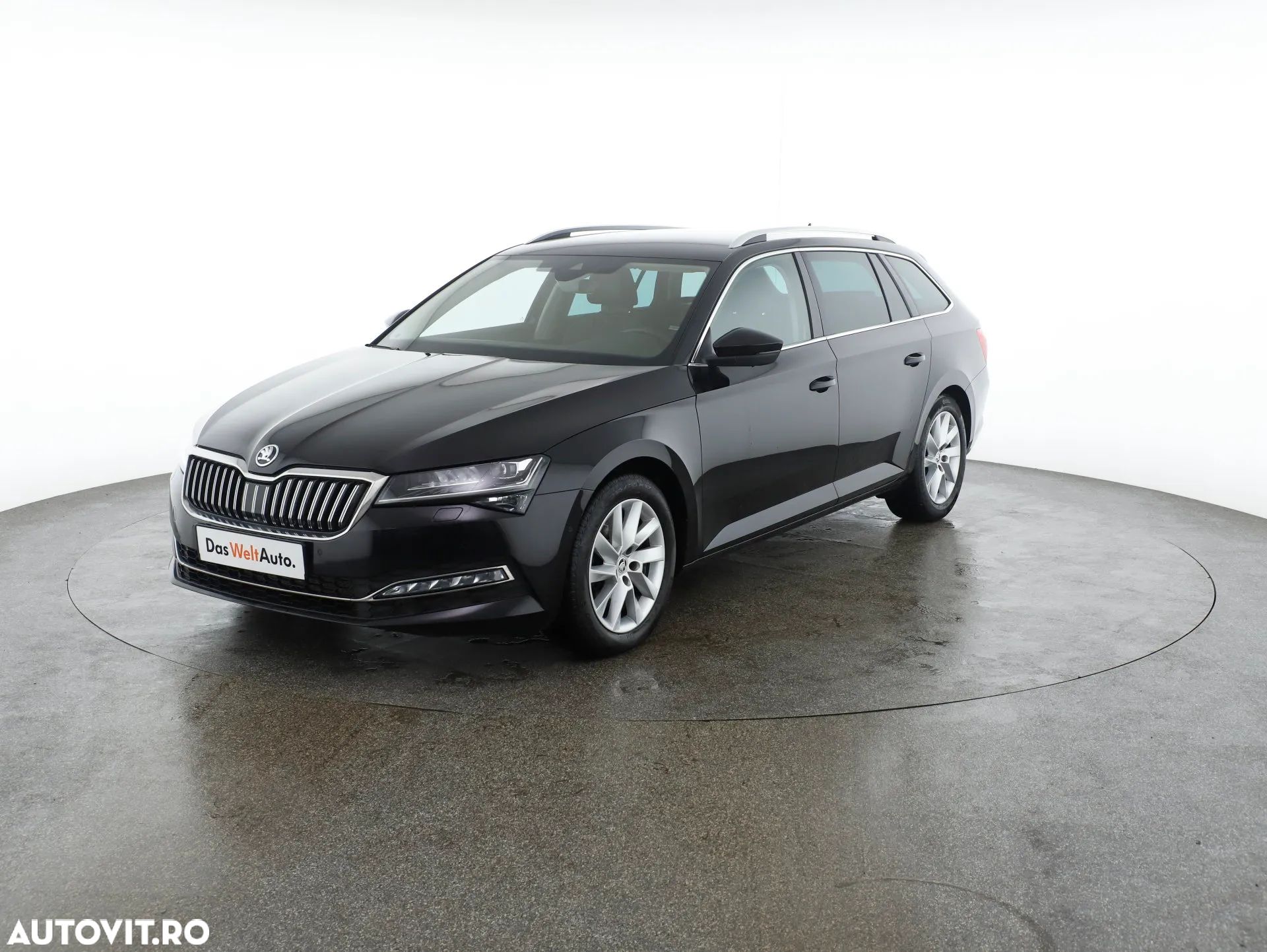 Skoda Superb 2.0 TDI DSG Style - 1