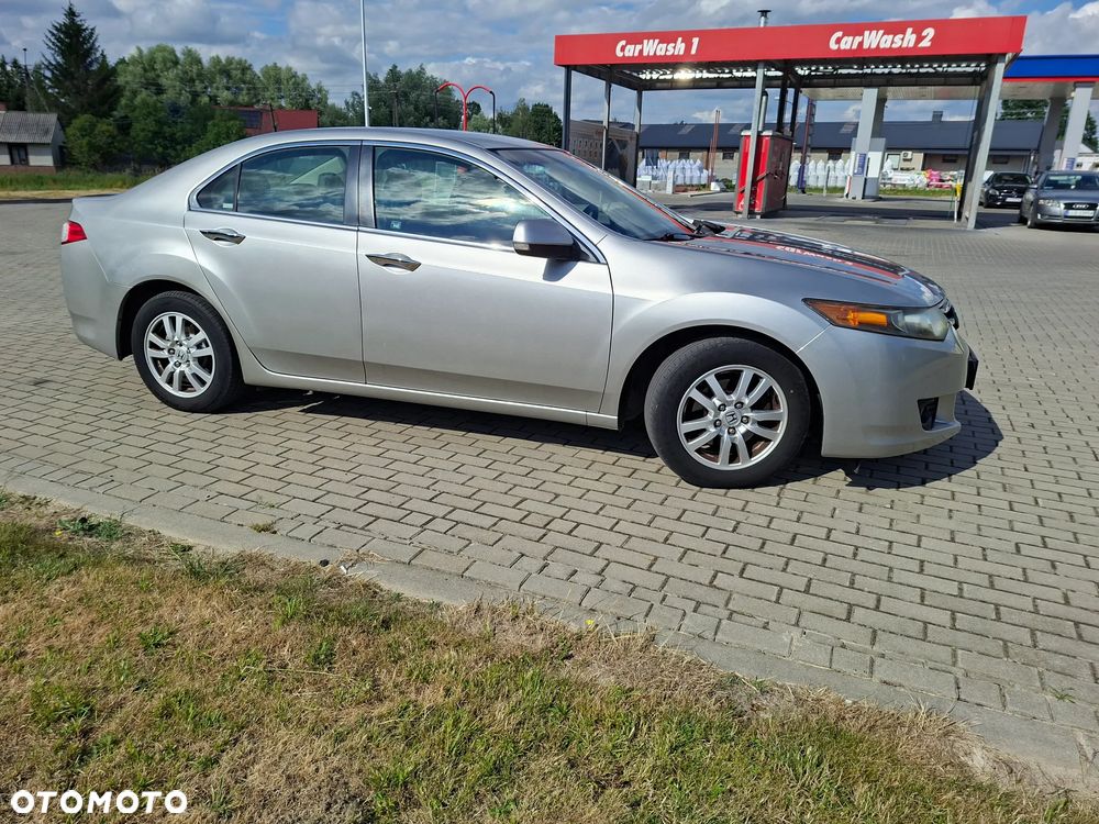 Honda Accord 2.0 Executive - 7