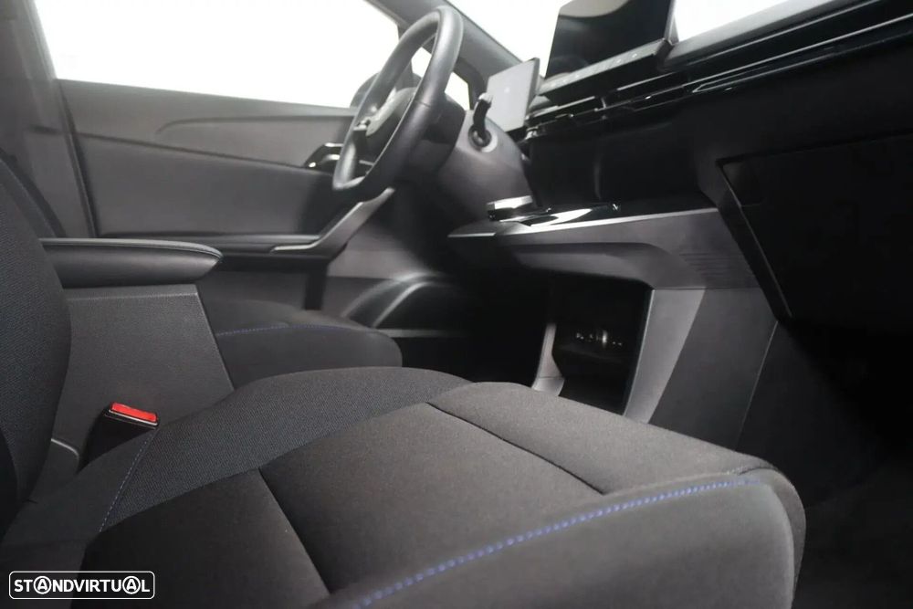 MG MG4 64 kWh Comfort - 14