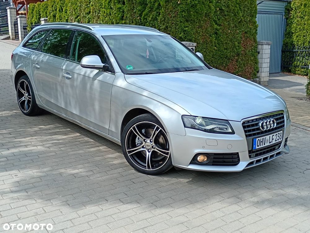 Audi A4 Avant - 1