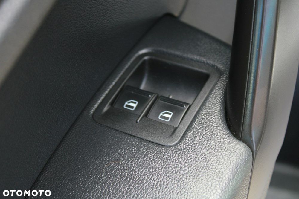 Volkswagen Caddy - 19