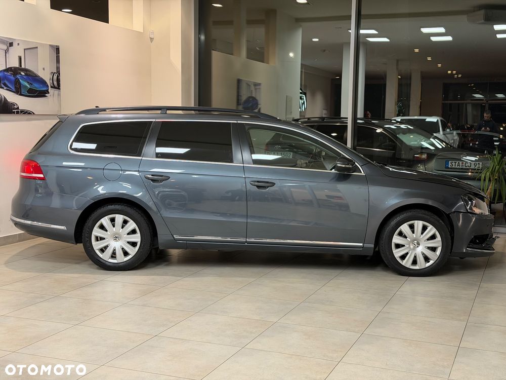 Volkswagen Passat 1.6 TDI BlueMotion Technology Comfortline - 9