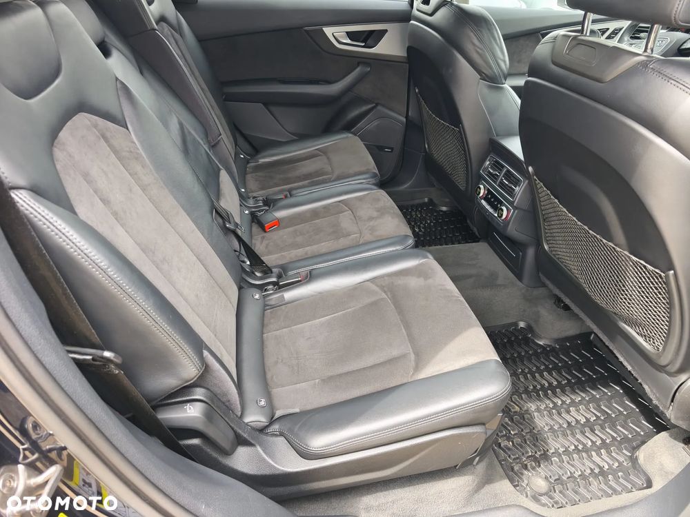 Audi Q7 3.0 TDI ultra Quattro Tiptronic - 20