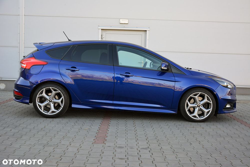 Ford Focus 2.0 TDCi ST - 6