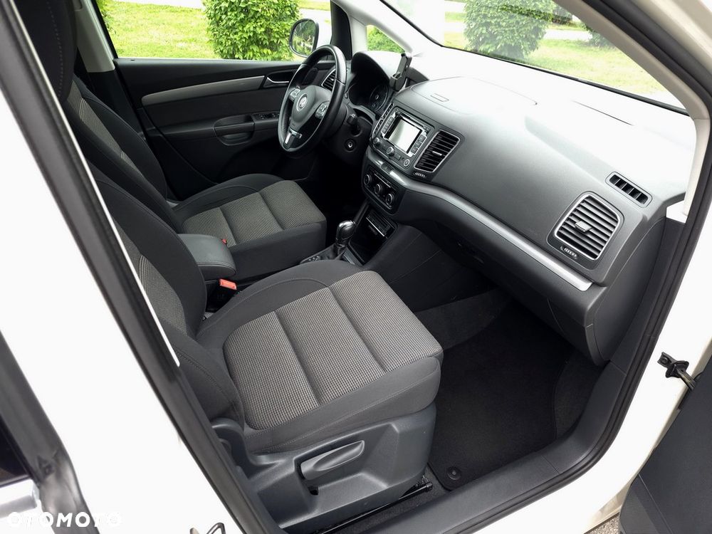 Volkswagen Sharan 2.0 TDI Comfortline DSG - 14